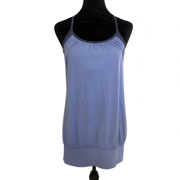 Lululemon No Limits tank lullaby Size 6, two Toned Blue - Picture 8 of 8